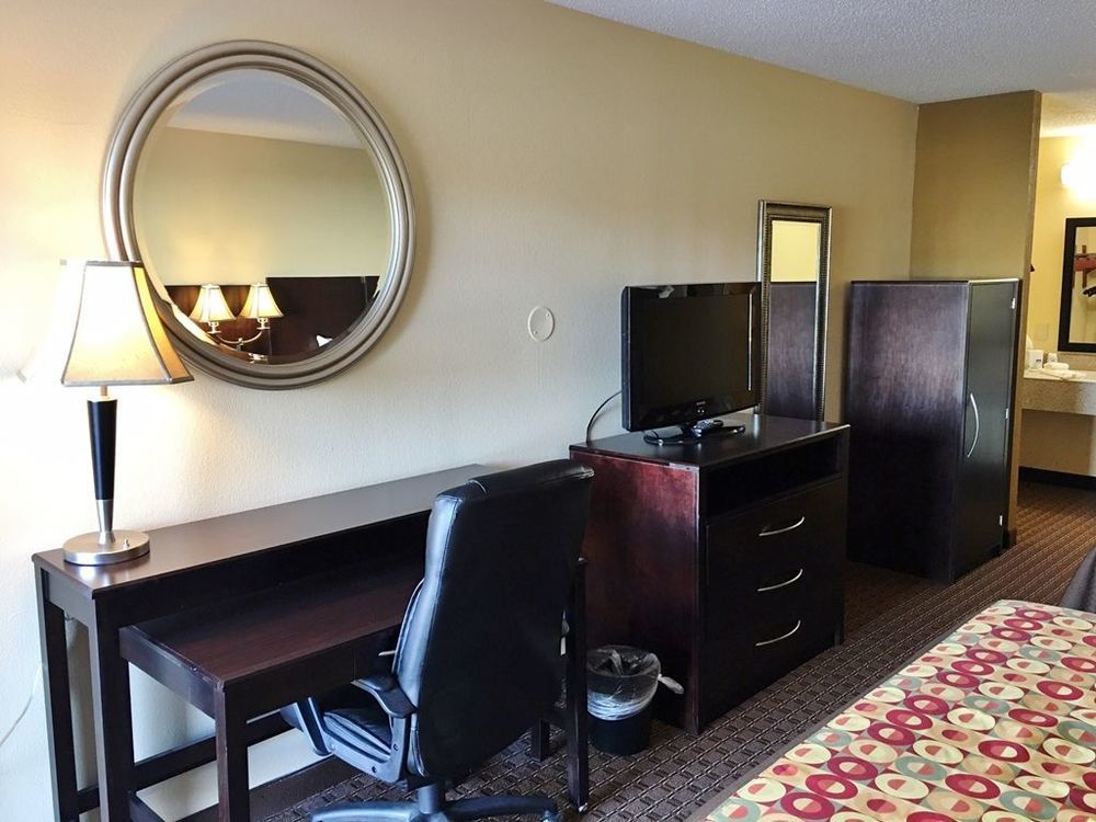 Americas Best Value Inn Tupelo Barnes Crossing Rum bild