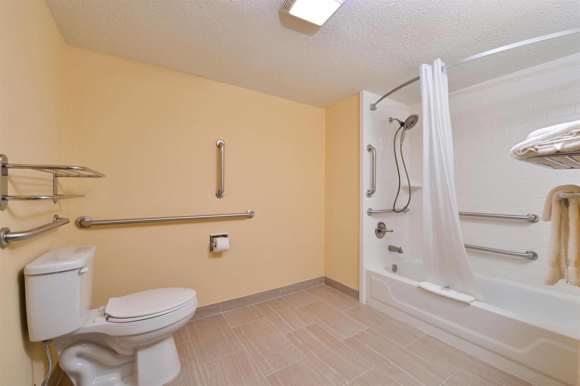 Americas Best Value Inn Tupelo Barnes Crossing Exteriör bild